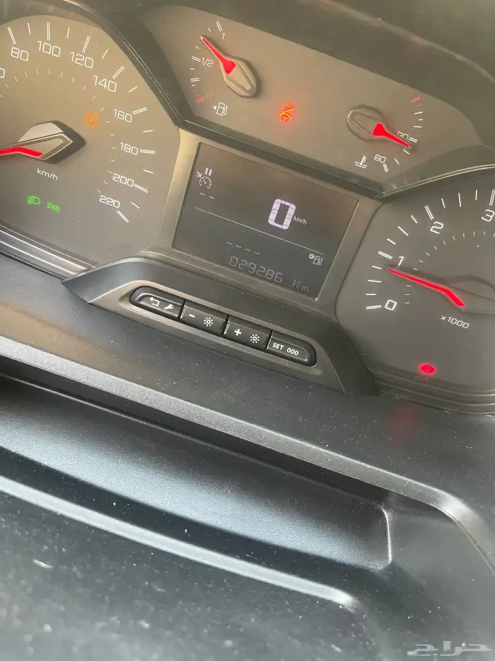 بيجو 2024 ماشي 29 000 13