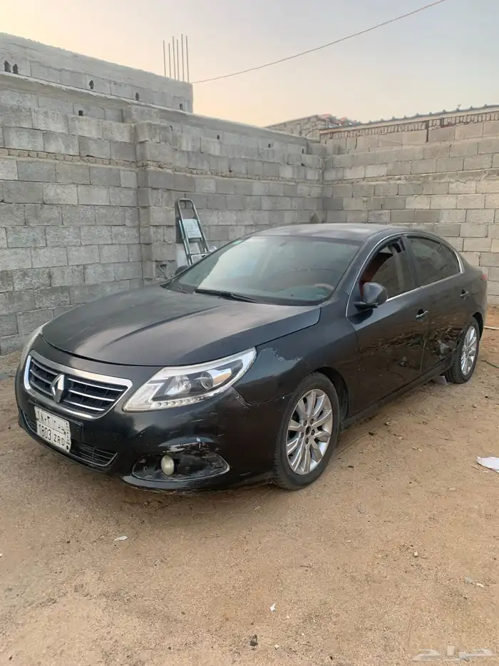 رينو سافران 2015 0