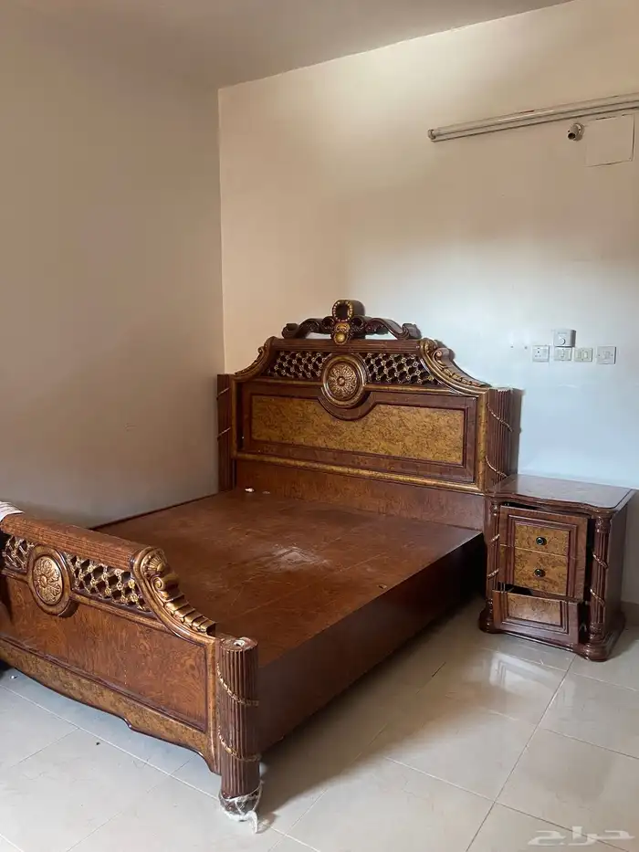 كنب مع فرن مع غرفه نوم كامله 450 ريال 2