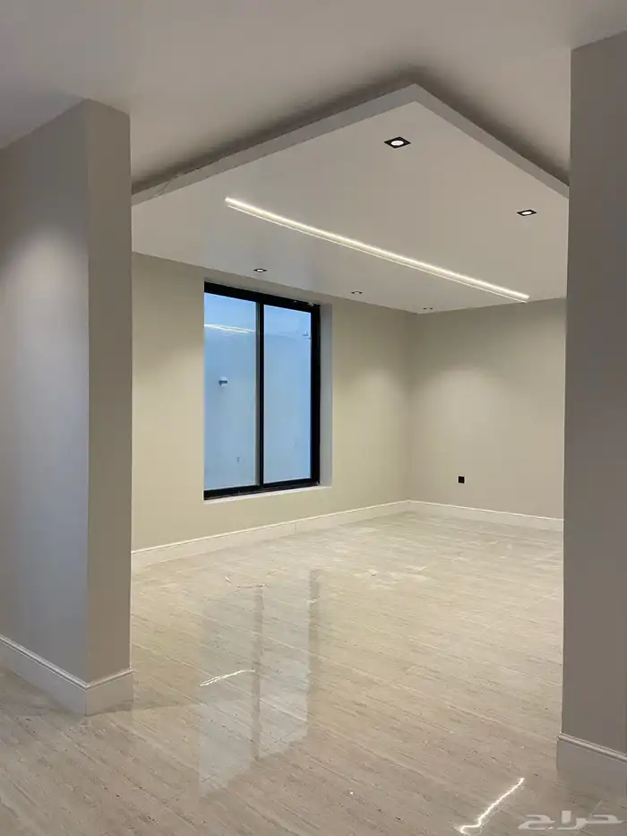 اللابيع شقه ارضيه حوش وكراج في حي الندى جديده 10