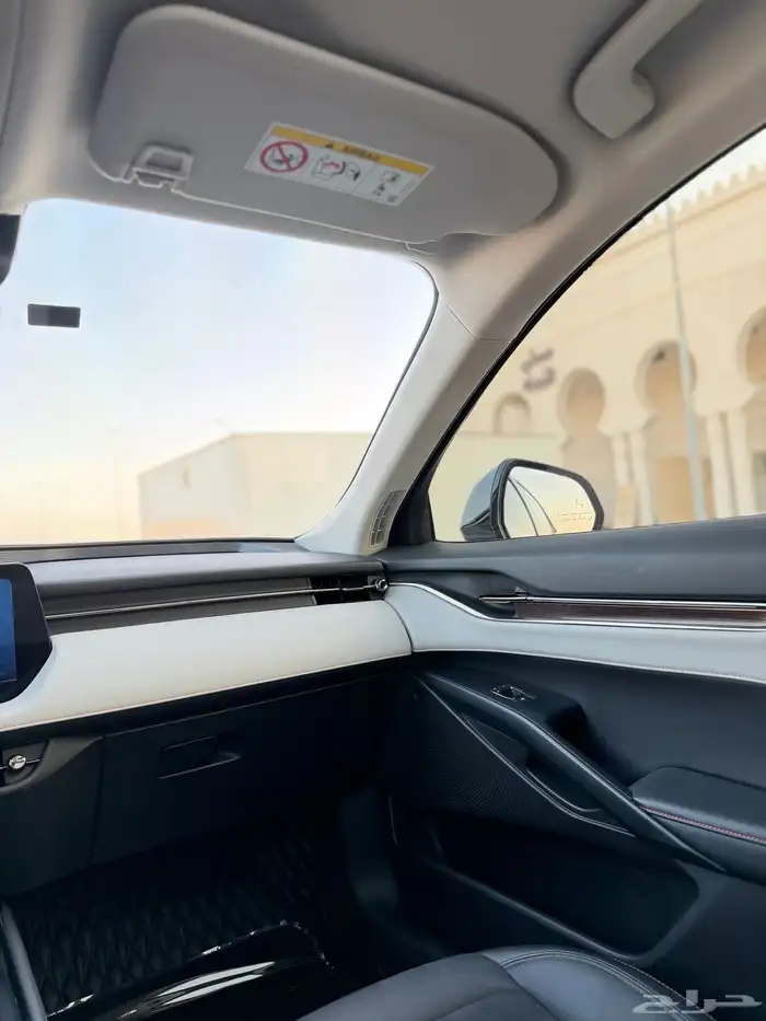 فورد تورس 2024 فل كامل تيتانيوم 73