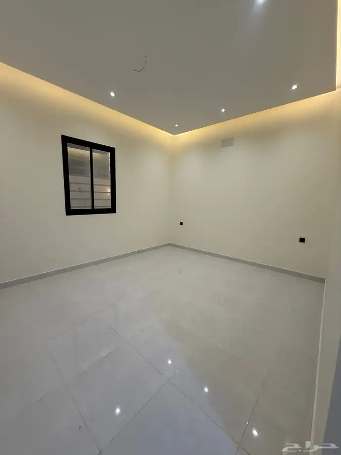 للبيع دور مستقل ارض كامله طريق الصناعيه خميس مشيط 850الف 11