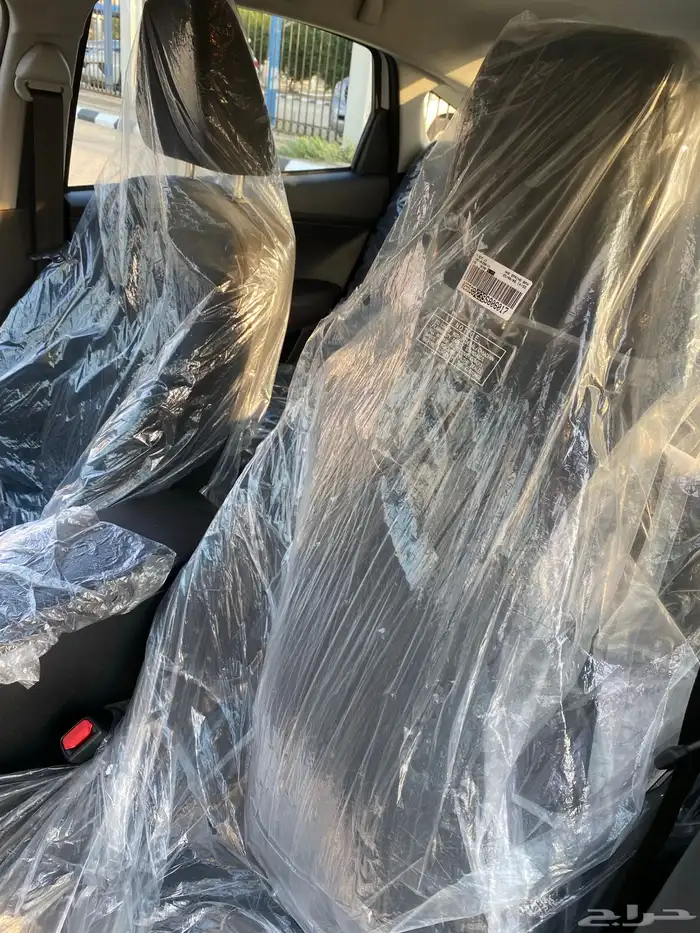 تويتا يارس2024 ممشي 11 الف y plus 14