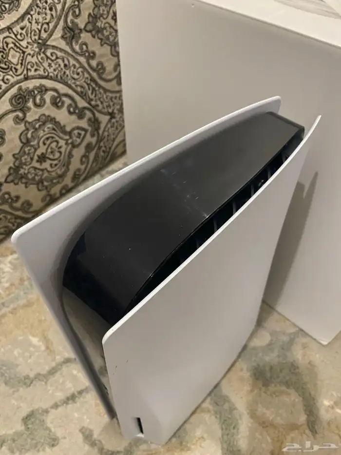 سوني 5 سي دي 1