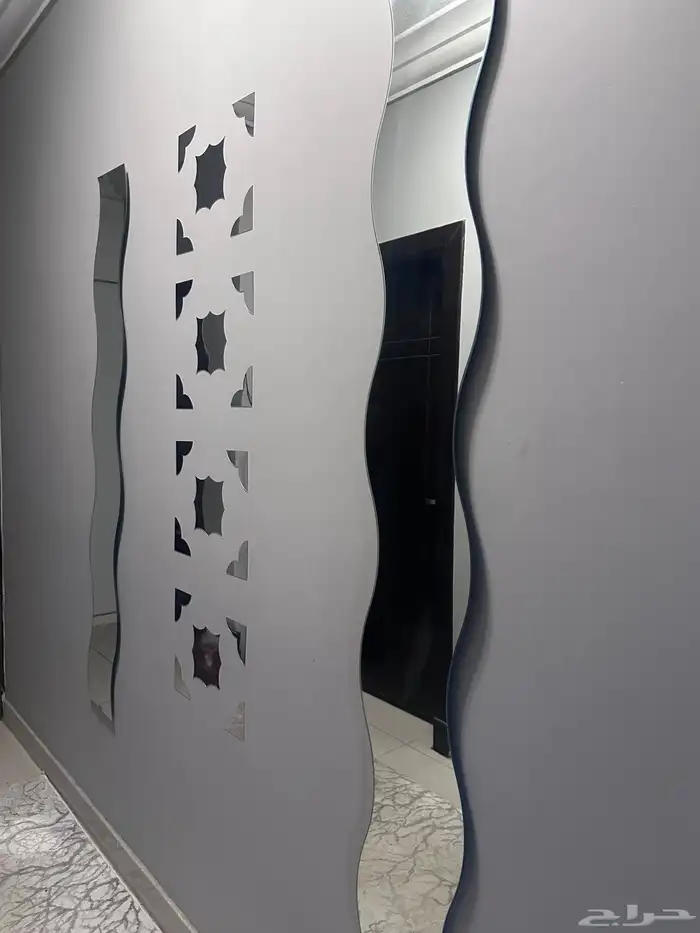 للبيع تلفزيون ماركة هام  صانعة بيتزا سخانه  فرن   مرايه 4