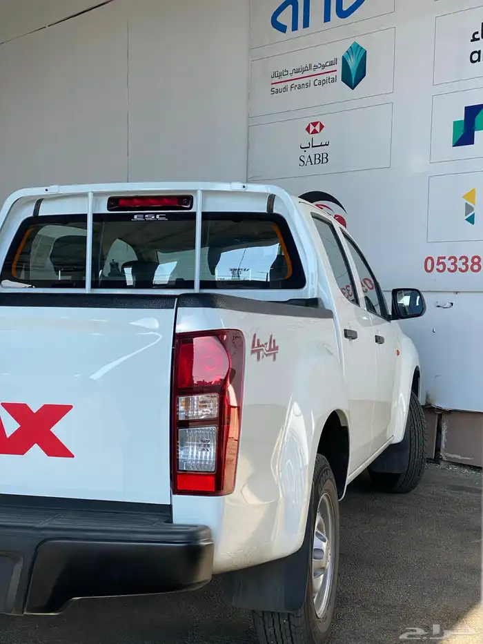 ايسوزو ديماكس 2025 دبل شبه اصفار 6