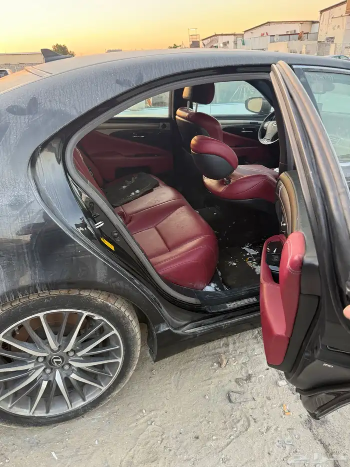 تشليح قطع غيار لكزس ال اس 460 F 2015 7