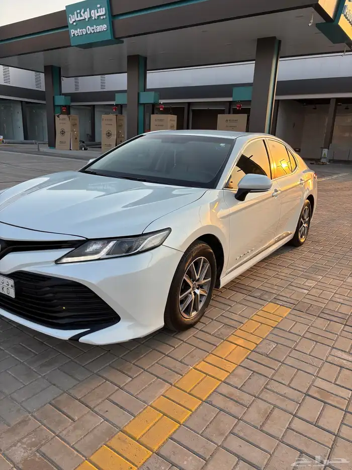تايوتا كامري 2020 LE ستاندر مطور 0