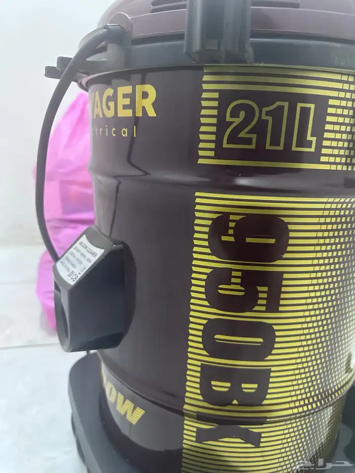 مكنسه كهربائيه 1