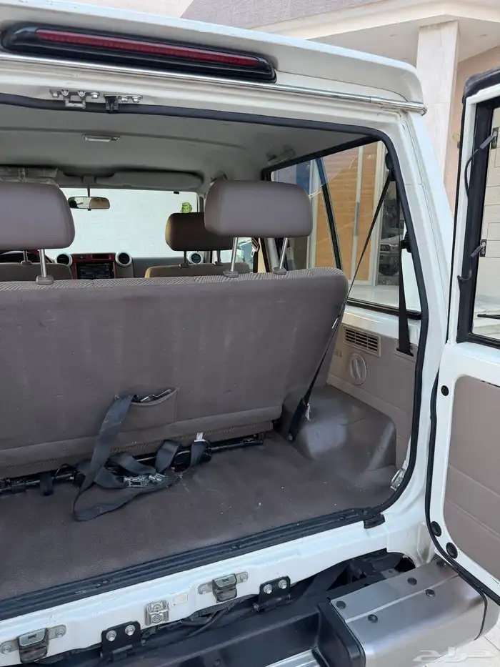 ربع تويوتا 2016 بريمي فل كامل ونش 47