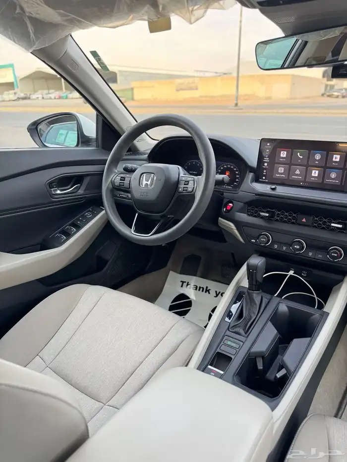 للبيع هوندا اكورد 2023 - نص فل - بحالة الوكاله 9
