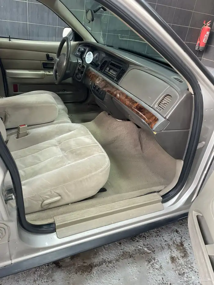 فورد فكتوريا 2006 سعودي 24