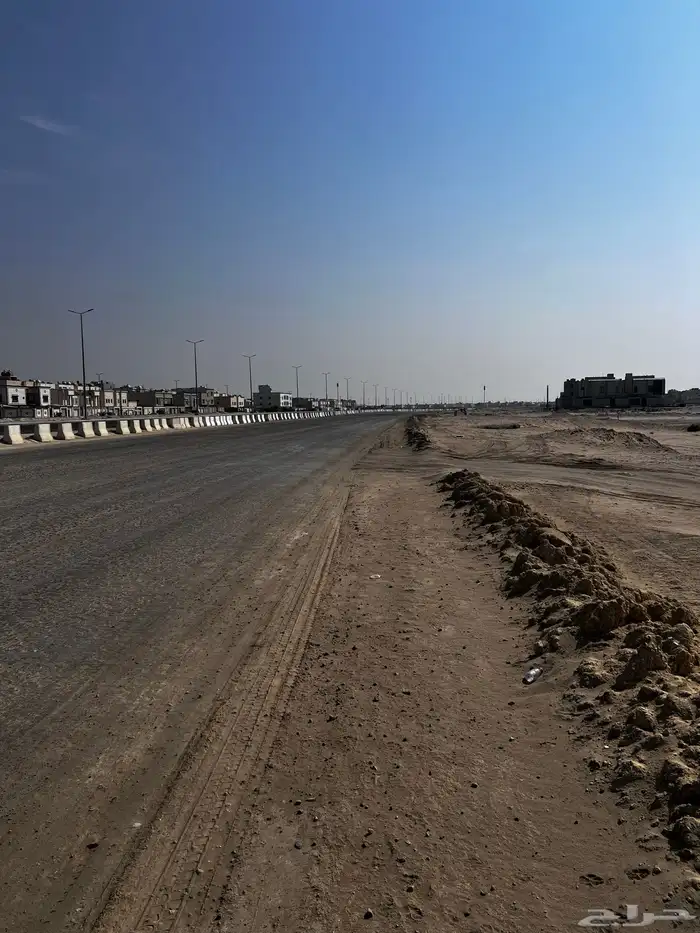 للبيع أرض سكنية 3