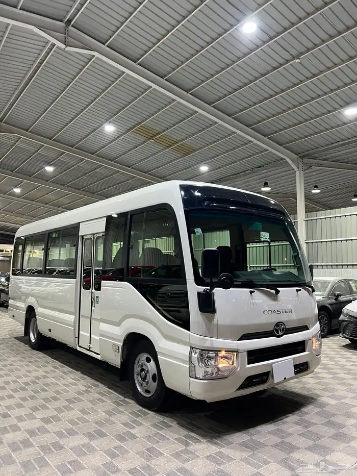 للبيع باص تويوتا كوستر ديزل موديل 2020 0