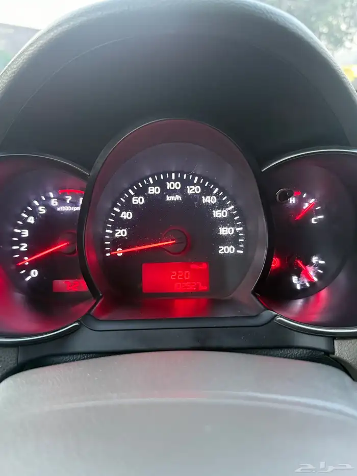 كيا بيكانتو 2016 نظيف 24