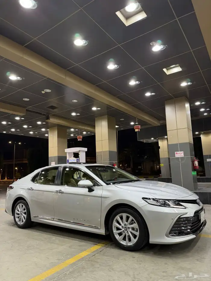 كامري 2023 GLE فل كامل سعوديه 6