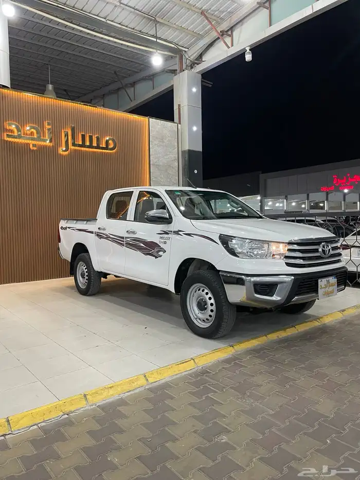 هايلوكس غمارتين موديل 2023 ديزل 2