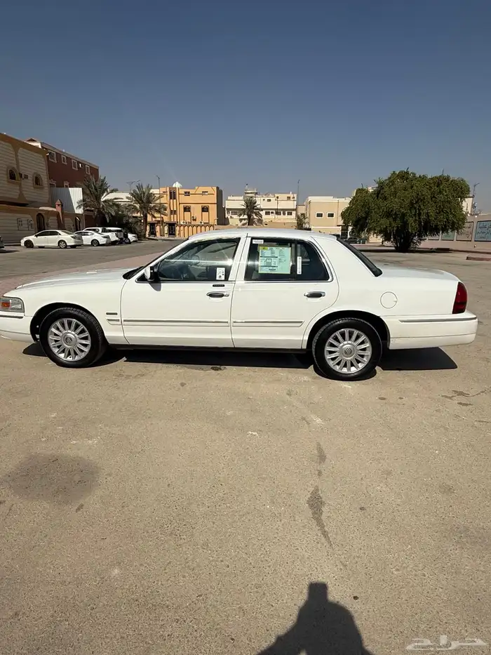 فورد ماركيز 2010 0