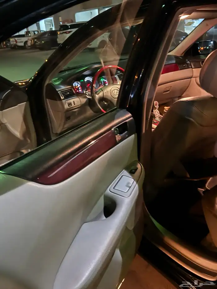 لكزس ممشى قليل 10