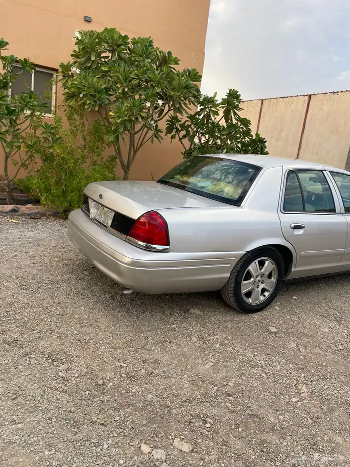 فورد فكتوريا 2006 سعودي 5