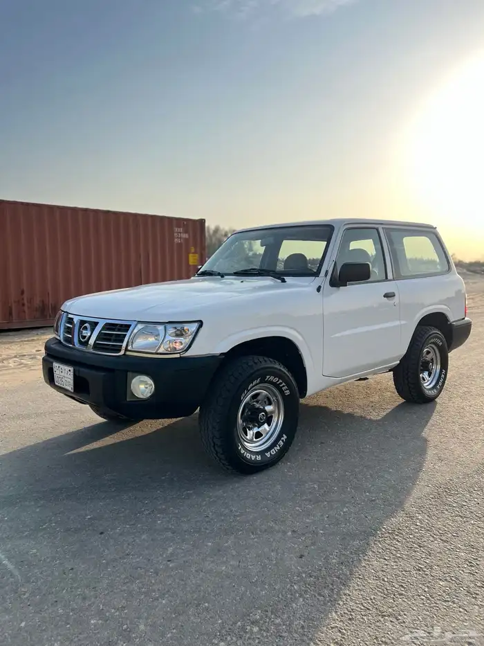 نيسان باترول ربع 2004 (حكومي ) 0