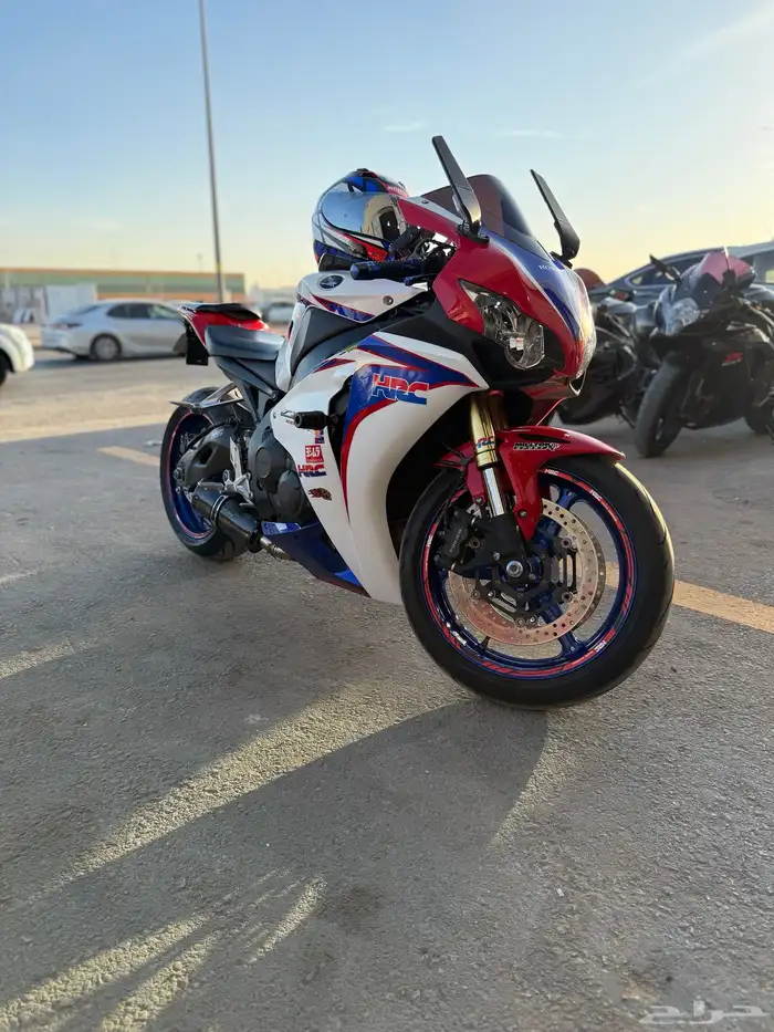 هوندا cbr 1000 rr 2