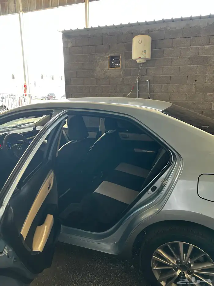 للبيع كورلا فل كامل موديل 2014 بصمه في نجران 10