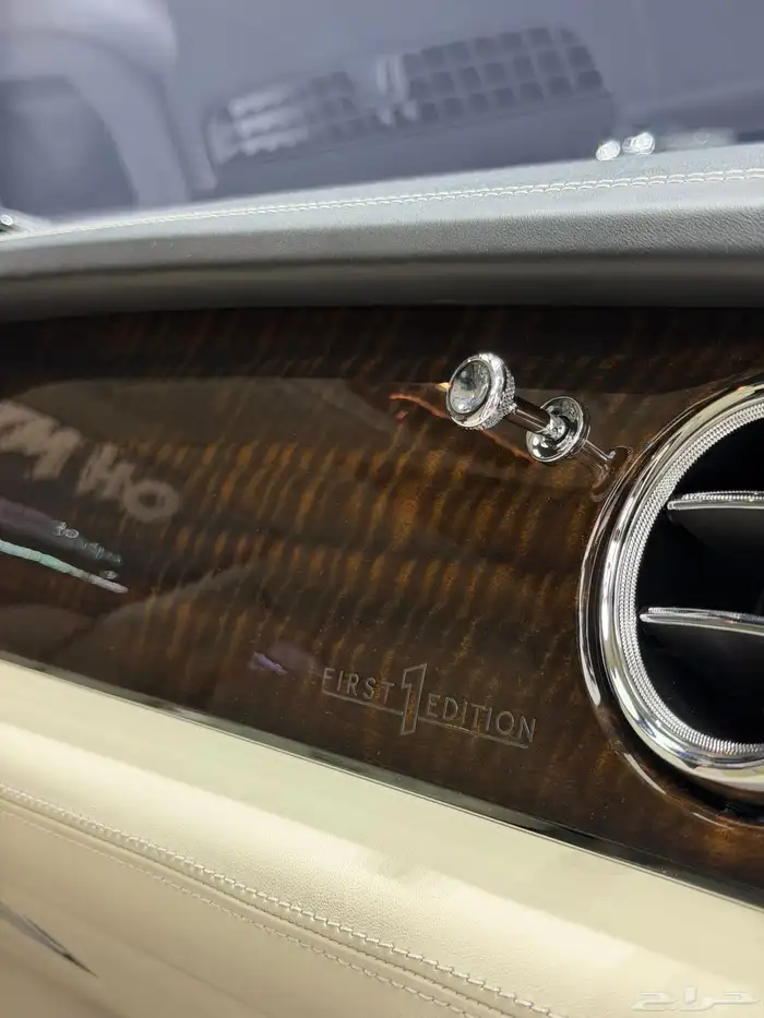 بنتلي بنتياقا 2021 عداد 54 الف بحالة الوكالة 17