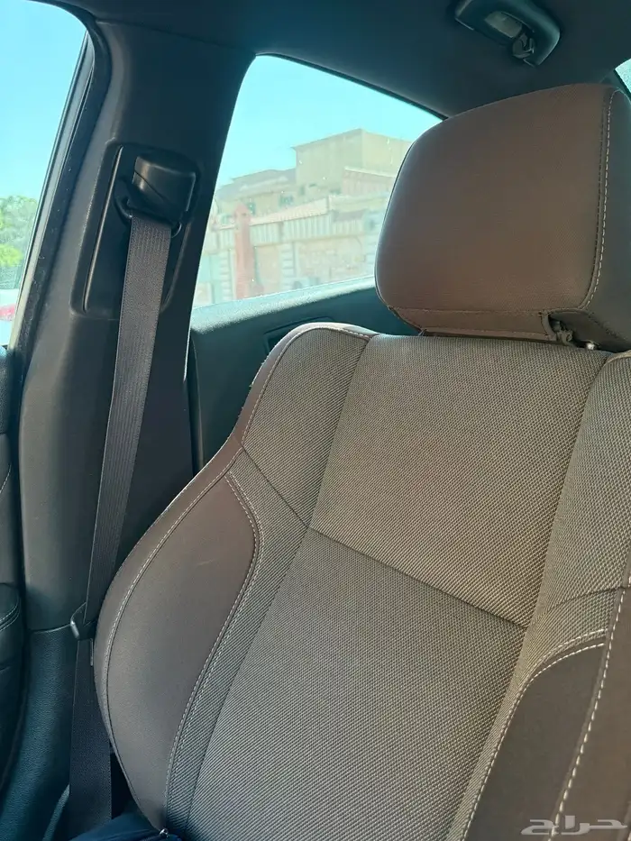 تشارجر 2017 6 سلندر شاشه كبيره 8