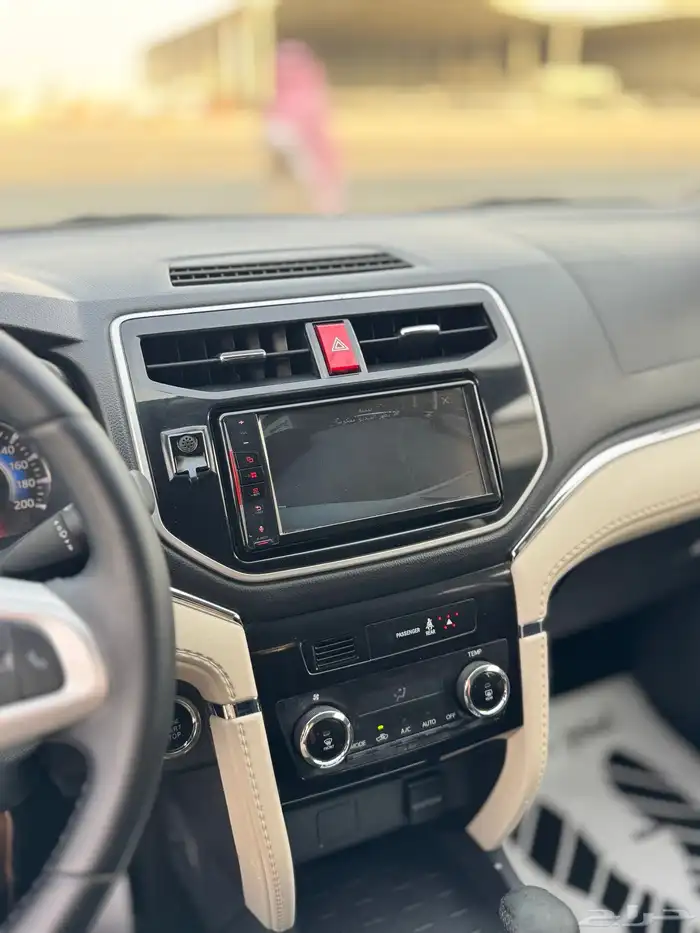 تويوتا راش 2022 - فل كامل - بحالة الوكاله 15