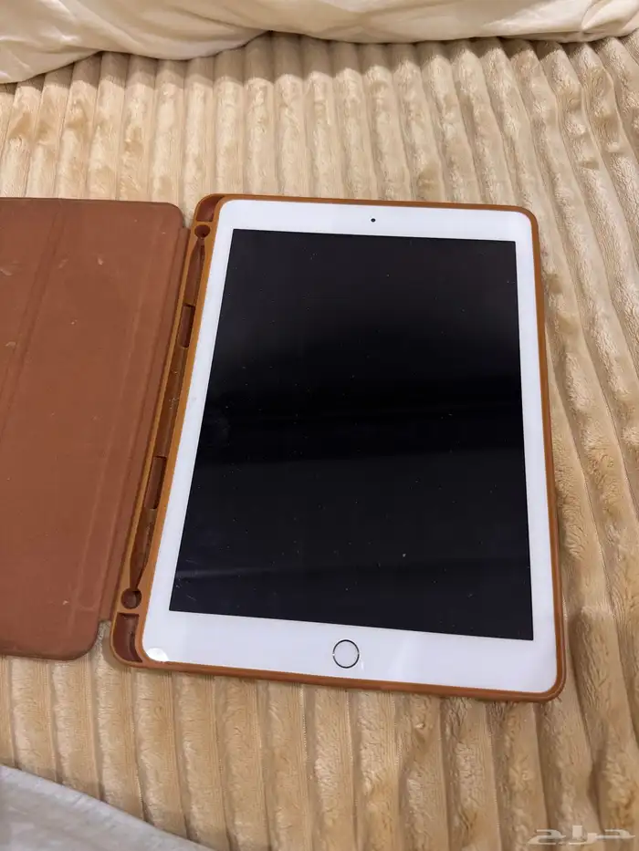 ايباد الجيل السادس 1