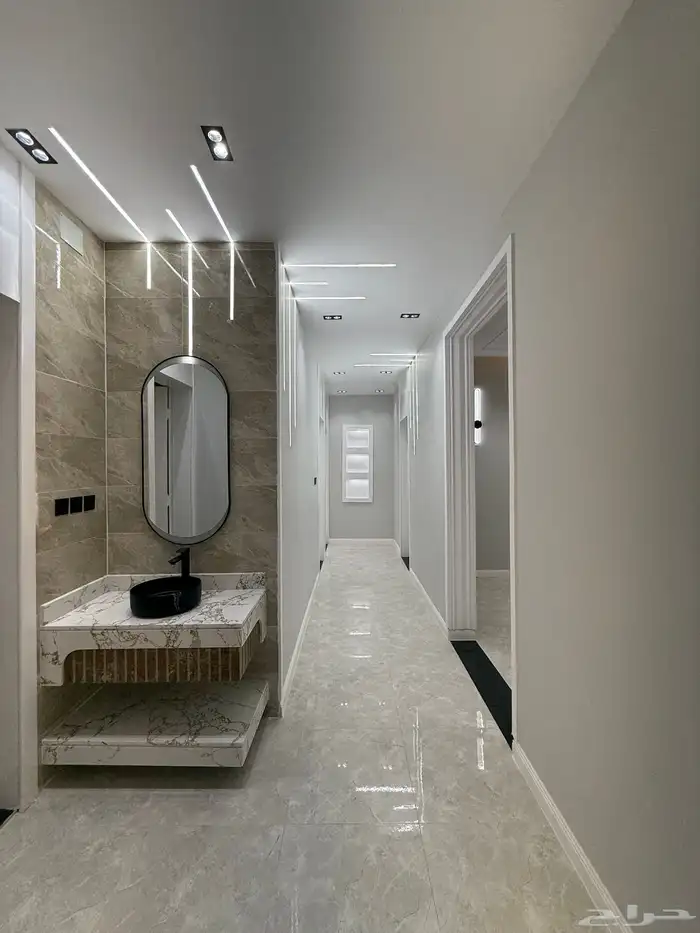 للبيع شقق سكنية فاخرة بموقع مميز ومكتمل الخدمات شرق الخميس 11