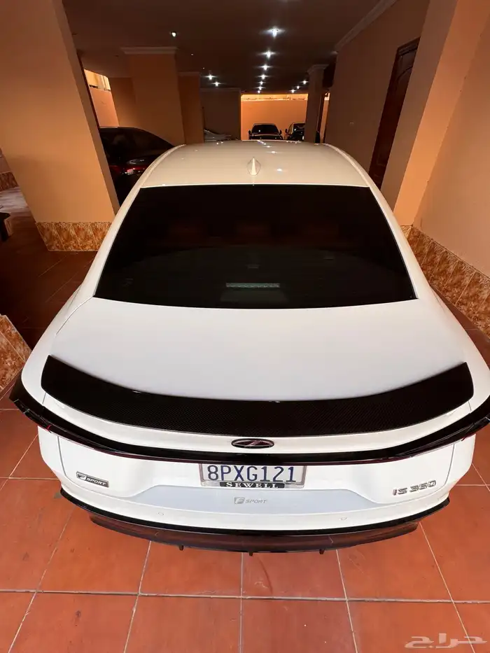 لكزس IS 350 F sport 2021 فل 21