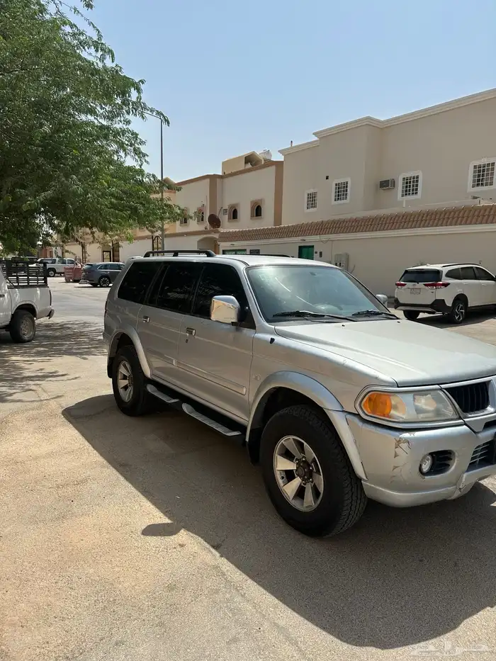 متسوبيشي ناثيفا 2008 1