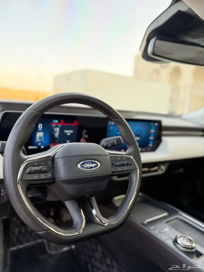 فورد تورس 2024 فل كامل تيتانيوم 56