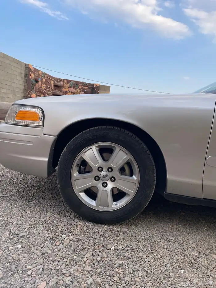 فورد فكتوريا 2006 سعودي 1