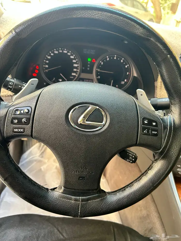 لكزس is 300 2009 5