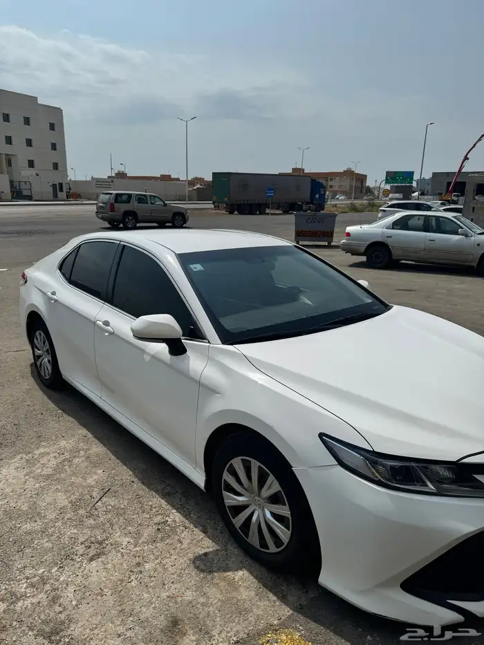 كامري 2018 سعودي الحد 65 الف 4