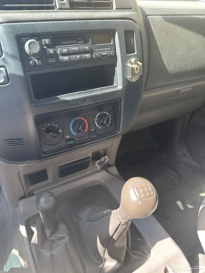 لعشاق النوادر شاص نيسان مخزن 4