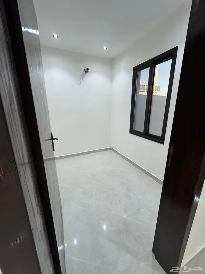 للبيع فيلا حي العزيزيه الخبر مساحه 480 م 29