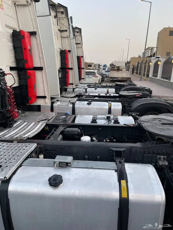 راس فولفو 2021 FH 460 بطاقة جدة 12