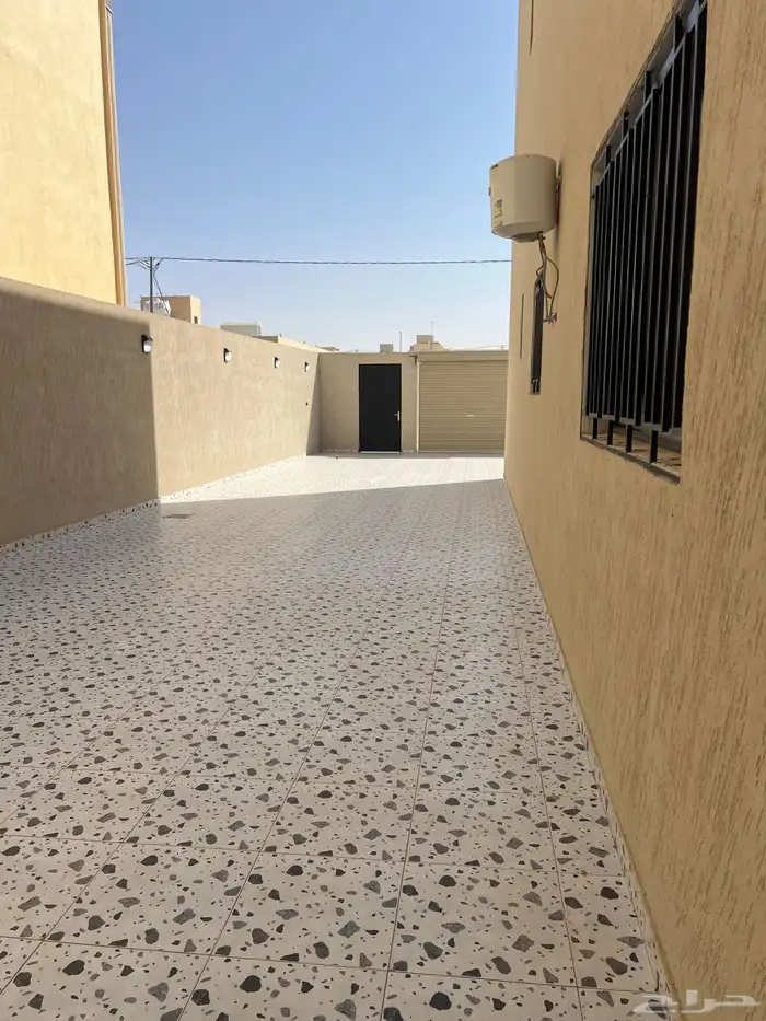 دور ارضي للايجار بالمجمعه حي الامير سلطان جديد 7