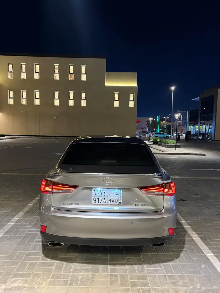 لكزس IS 350 4