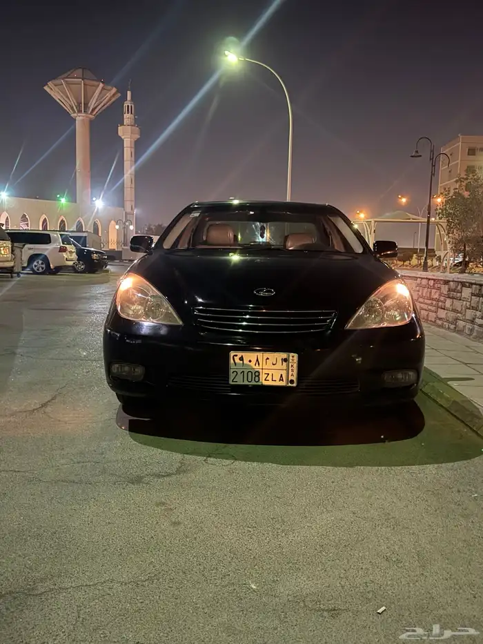 لكزس ممشى قليل 0