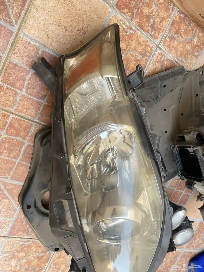 شمعات وكشافات لكزس rx 2009-2012 1