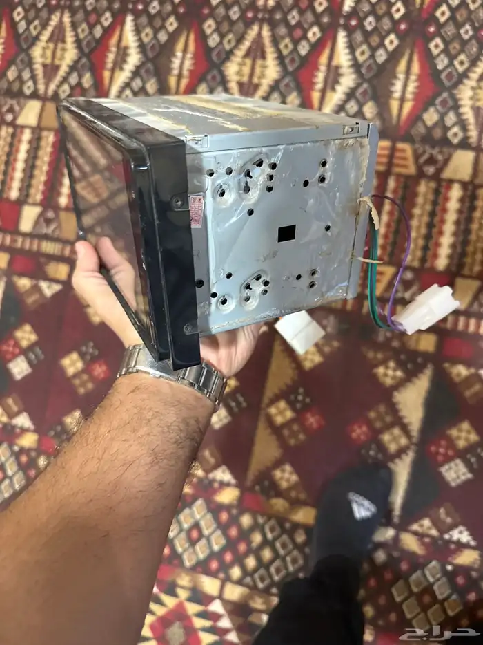 شاشه بلوتوث تركب للربع والشاص 1