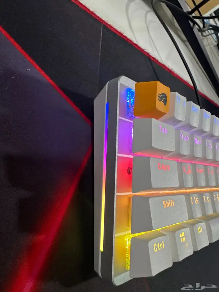 كيبورد قيمنق من شركة جلوريس عربي انجليزي 4