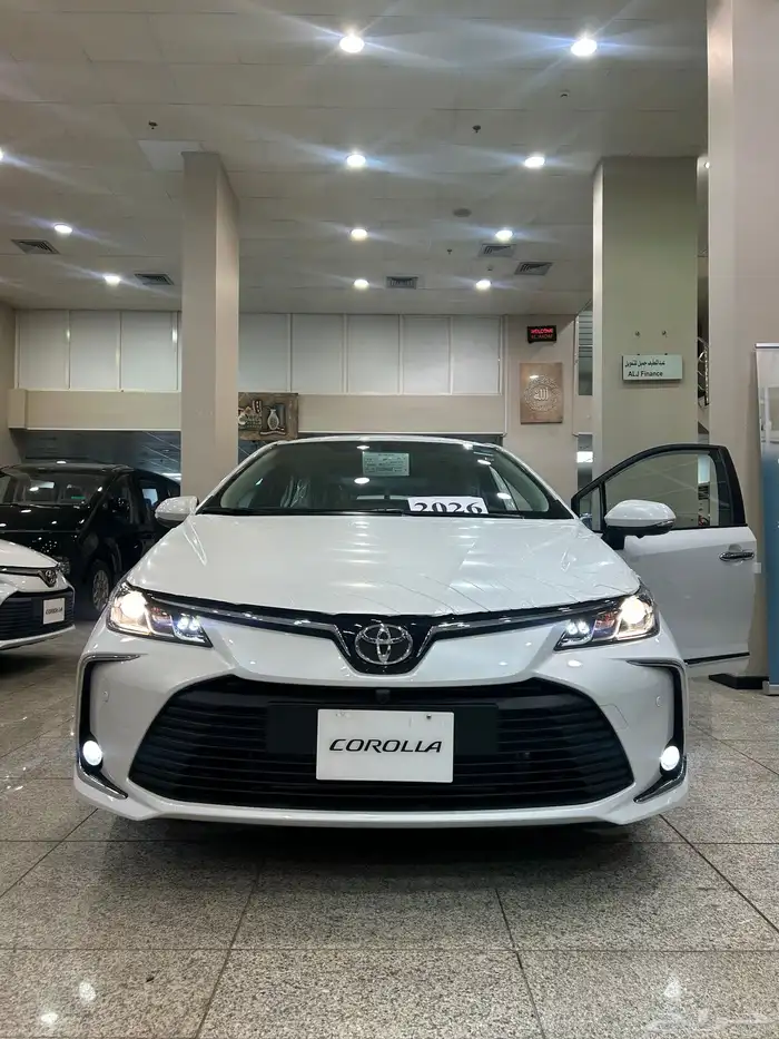 كورولا 2026 فتحة سقف 1