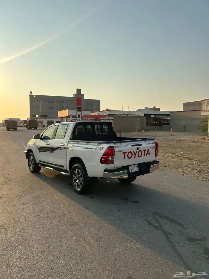 للبيع هيلكس 2018 6