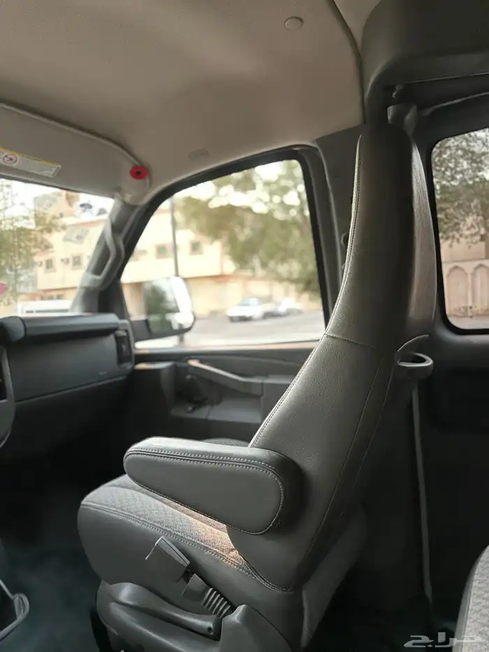 شفروليه إكسبرس موديل 2017 سعودي شاص طويل وزن 2500 فل 22
